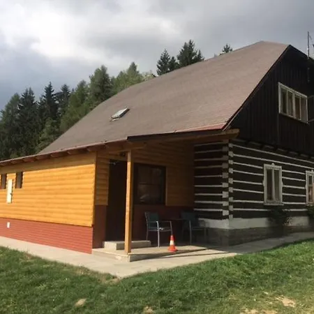 Chatovy Areal Zderina Lodge