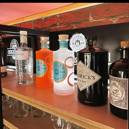 Chatový Areál Zděřina Lodge