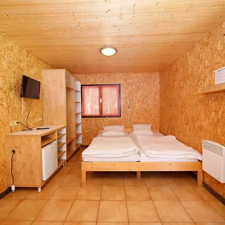 Lodge Chatovy Areal Zderina *