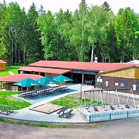 Chatovy Areal Zderina Police nad Metují