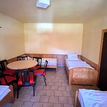 Chatovy Areal Zderina Police nad Metují