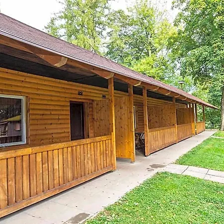 Lodge Chatovy Areal Zderina *